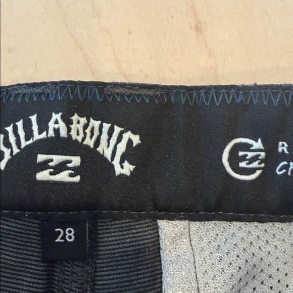 6 Billabong Shorts - LOT of 6 - Size 28 - Picture 9 of 13